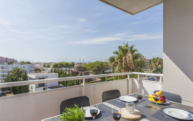 Port Canigó - Photo 1