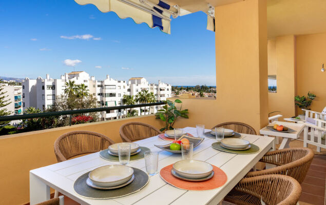 Los Almendros I - Photo 2