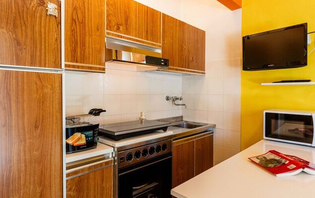 in the Garden - Photo 8