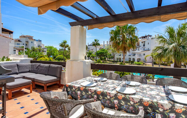 Las Adelfas - Photo 2