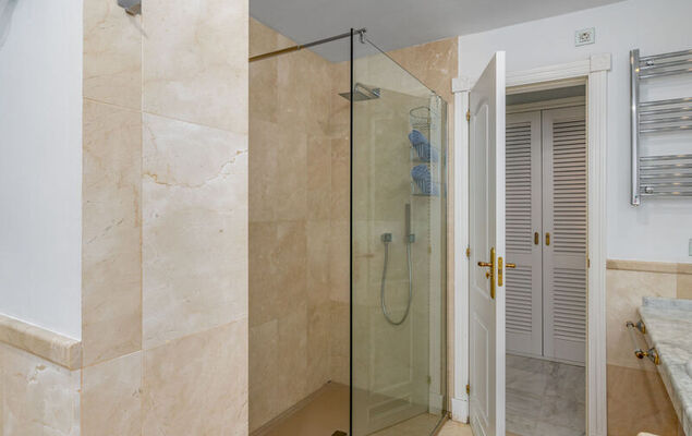 Las Adelfas - Photo 21